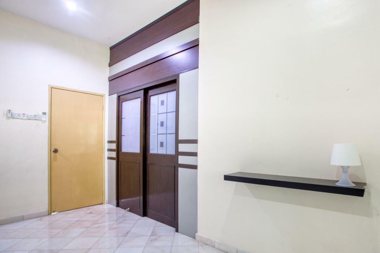 Gunung View Homestay 10 To 12 Pax Near Sunway Tambun Ipoh Dış mekan fotoğraf