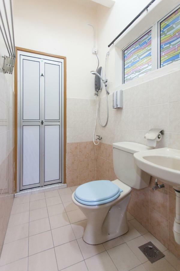 Gunung View Homestay 10 To 12 Pax Near Sunway Tambun Ipoh Dış mekan fotoğraf